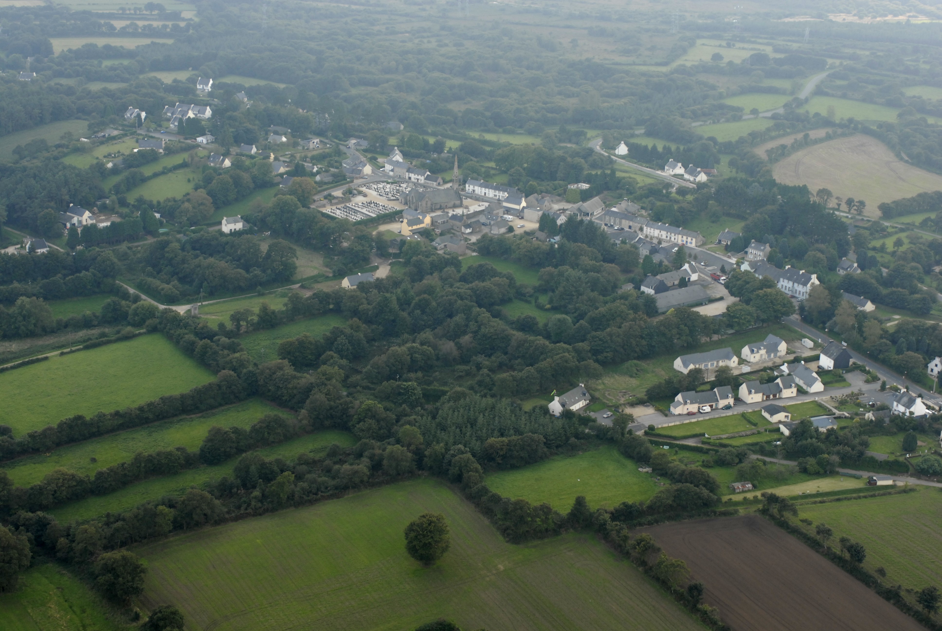 Vue aérienne du bourg depuis le nord-est